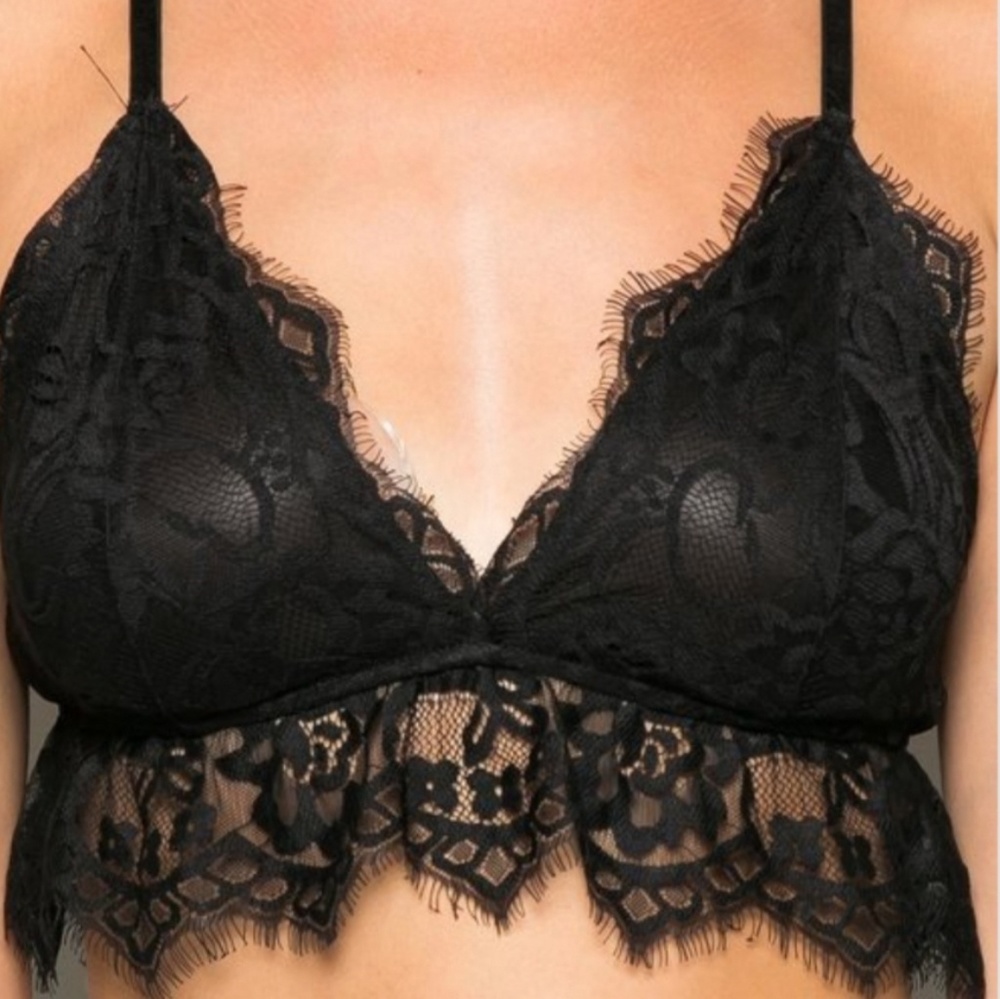 Scarlett Lace Bralette - Picture 3 of 4